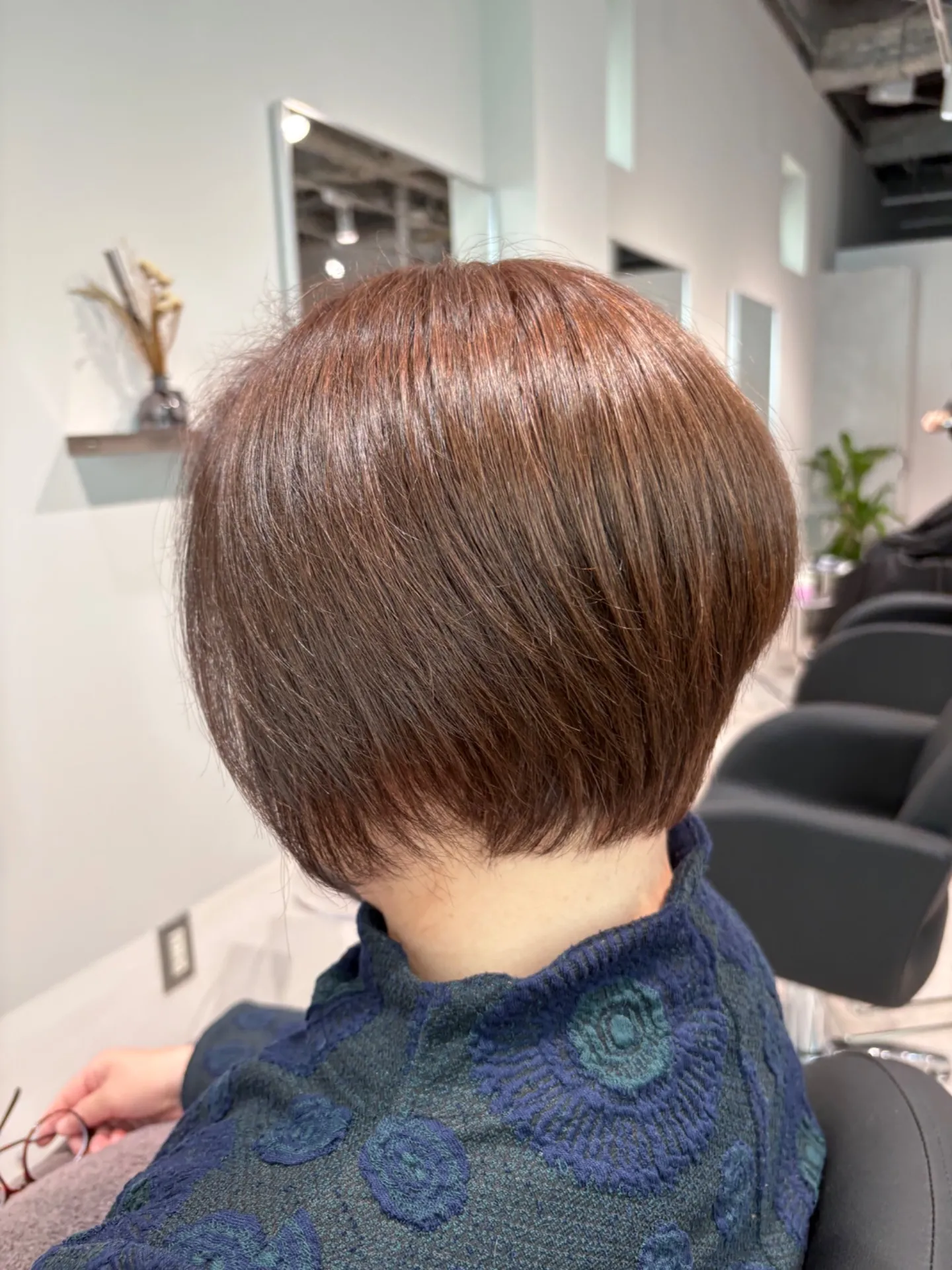 白髪出始めに最適白髪ぼかし活用と白髪染めしないファーストグレイの白髪対策術