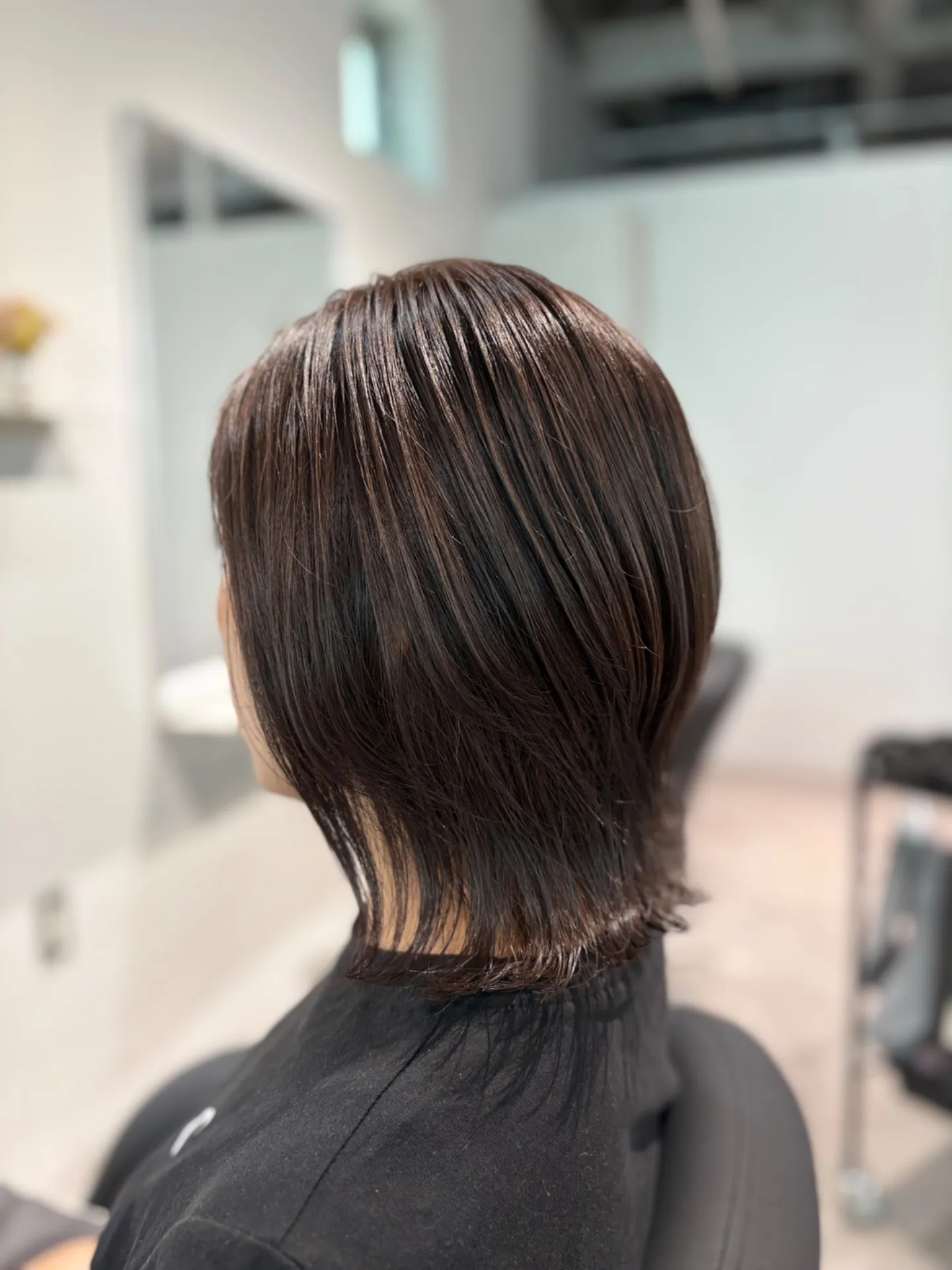 ファーストグレイ女性が注目!白髪ぼかしで白髪出始めの白髪染めしない白髪対策を解説