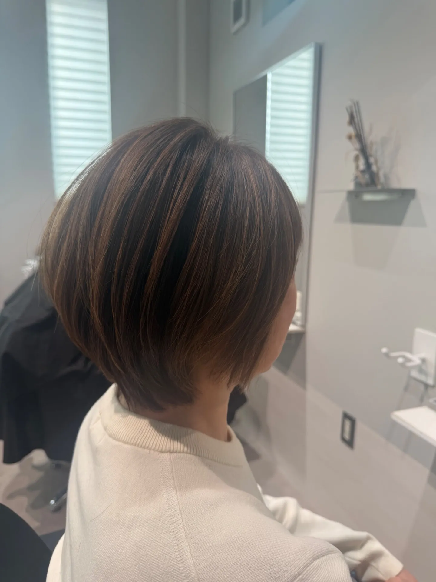 白髪出始めの方へ白髪ぼかしで叶う白髪染めしないファーストグレイの白髪対策